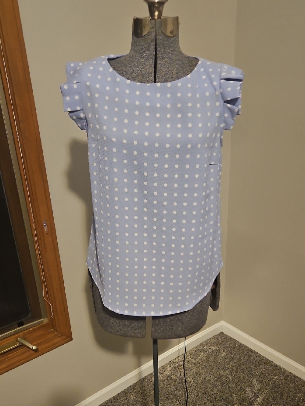 Monteau Los Angeles Polka Dot Ruffle Sleeve Blouse